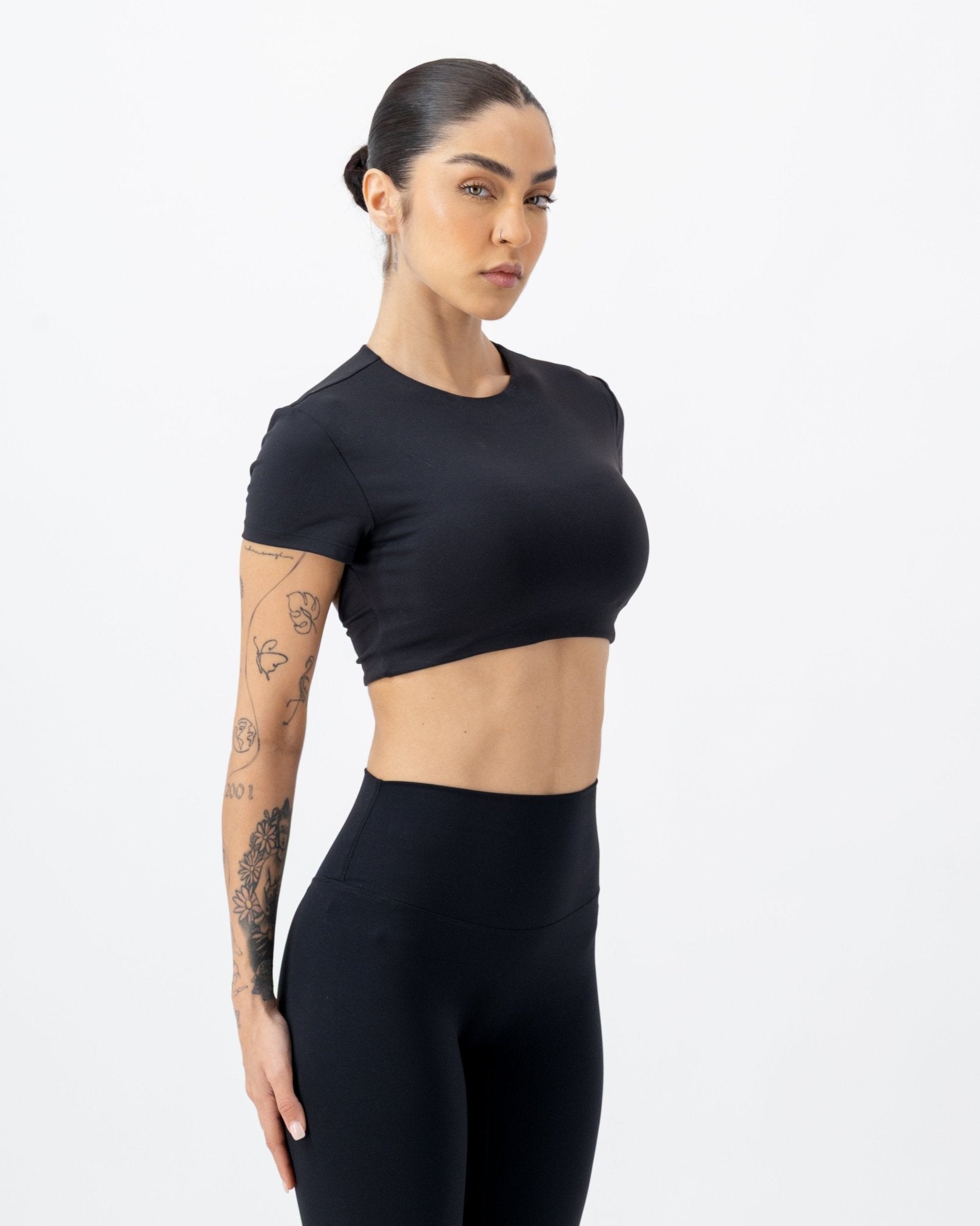 Eclipse Top | Onyx Black – women’s activewear by NAVA