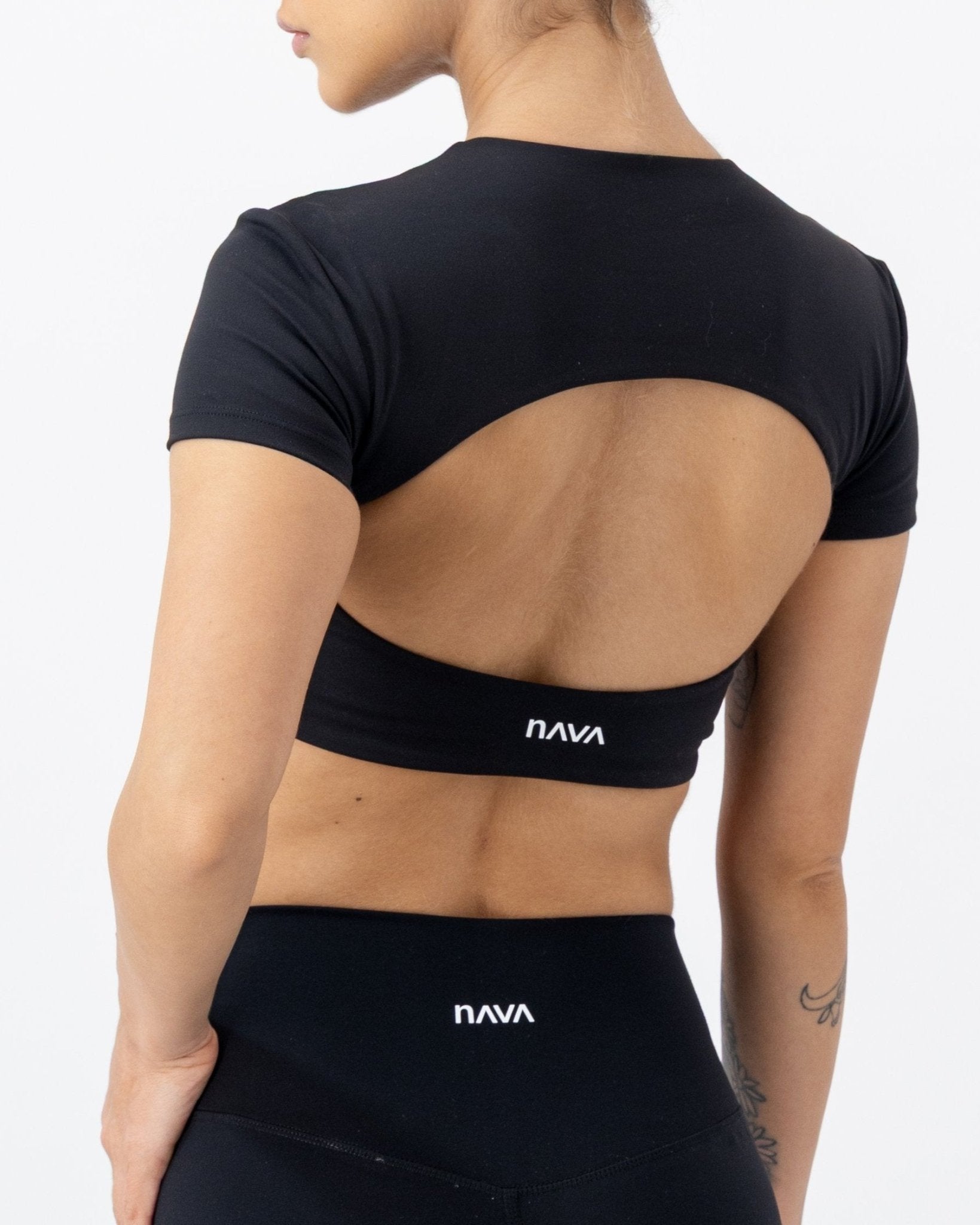 Eclipse Top | Onyx Black – women’s activewear by NAVA