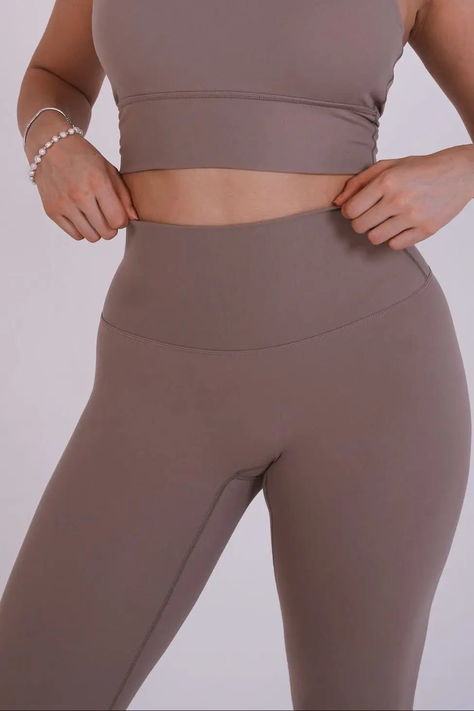 Flow High - Rise Leggings – Sandstone – women’s activewear by NAVA