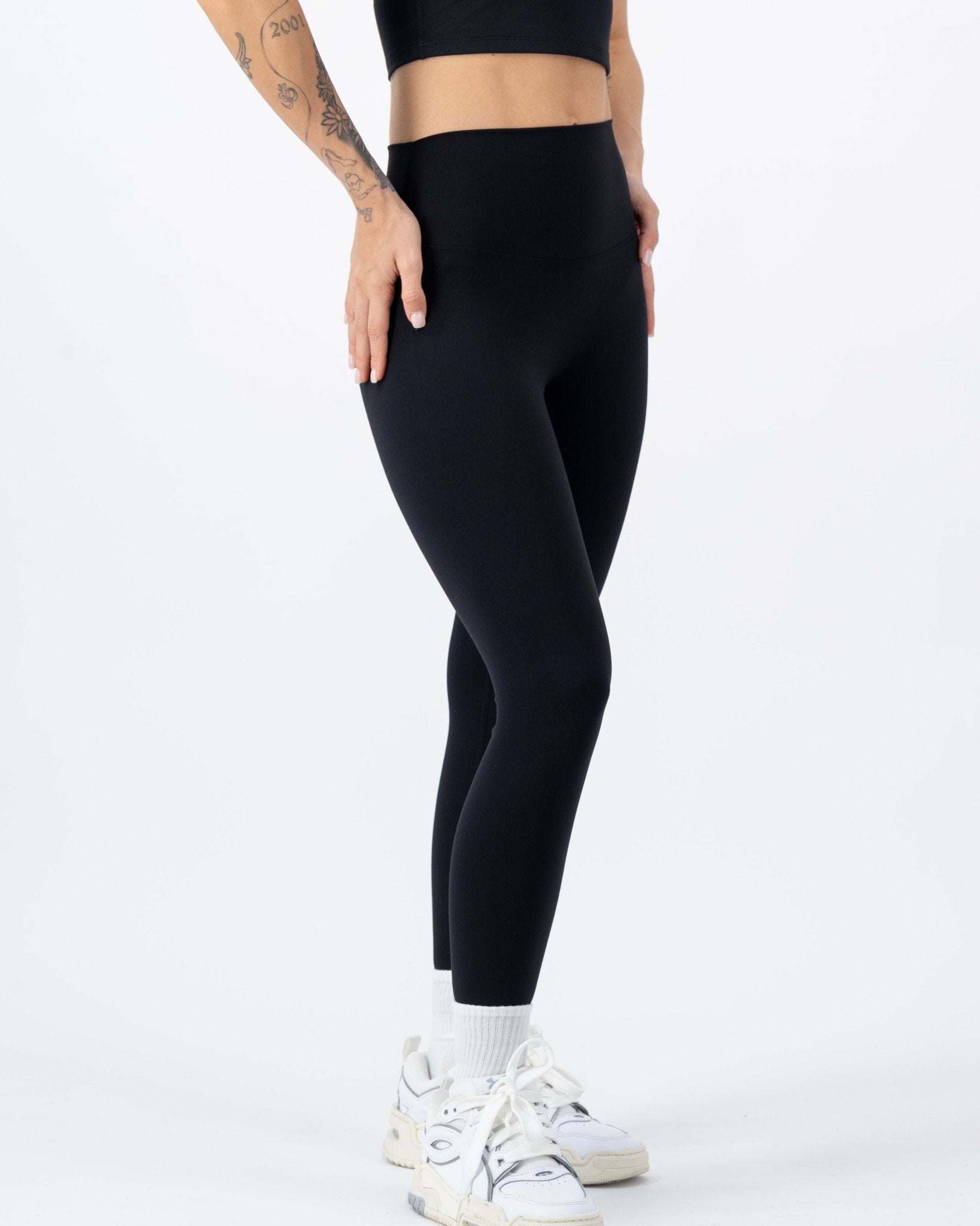 NAVA High-Rise Leggings | Onyx Black – women’s activewear by NAVA