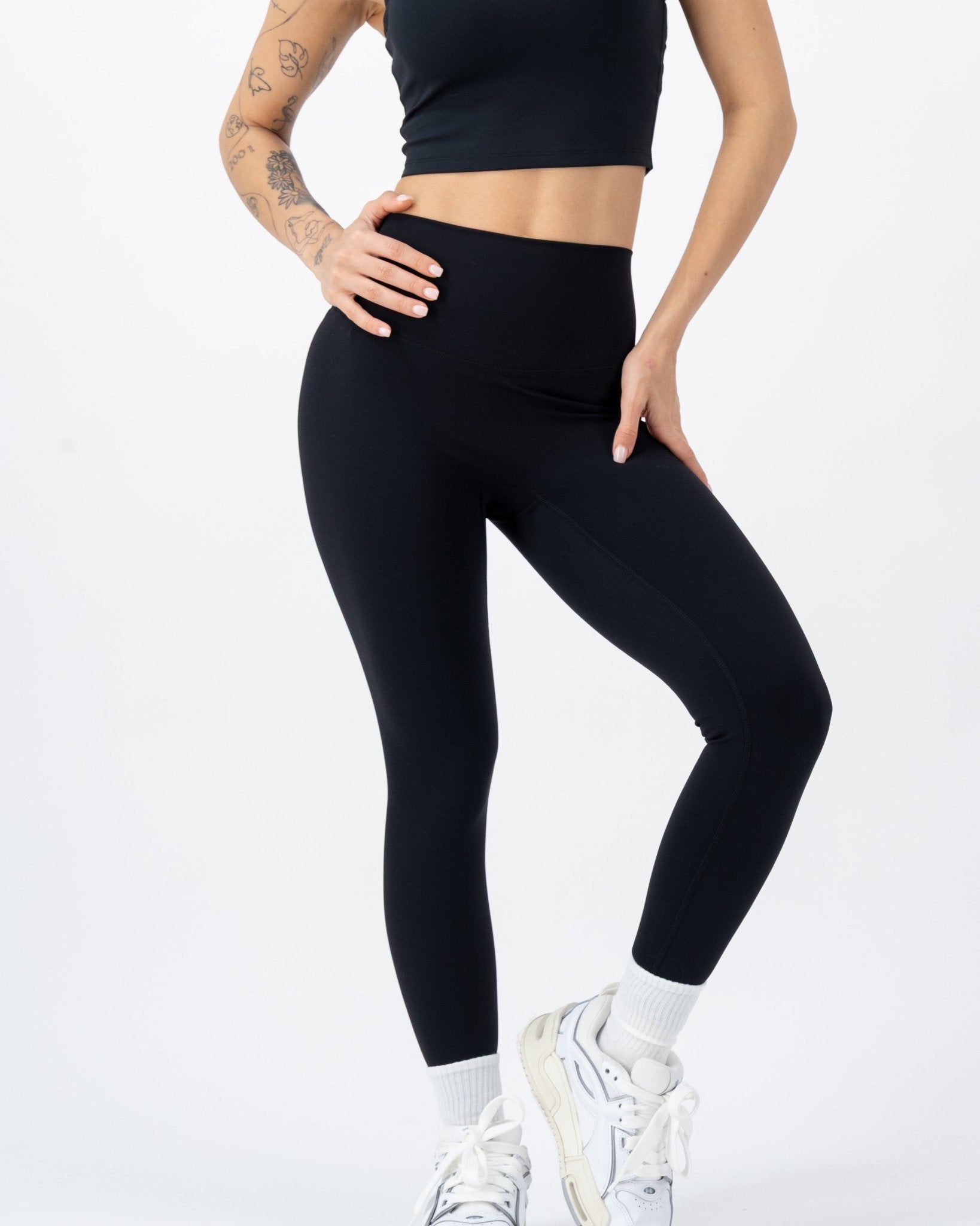 NAVA High-Rise Leggings | Onyx Black – women’s activewear by NAVA