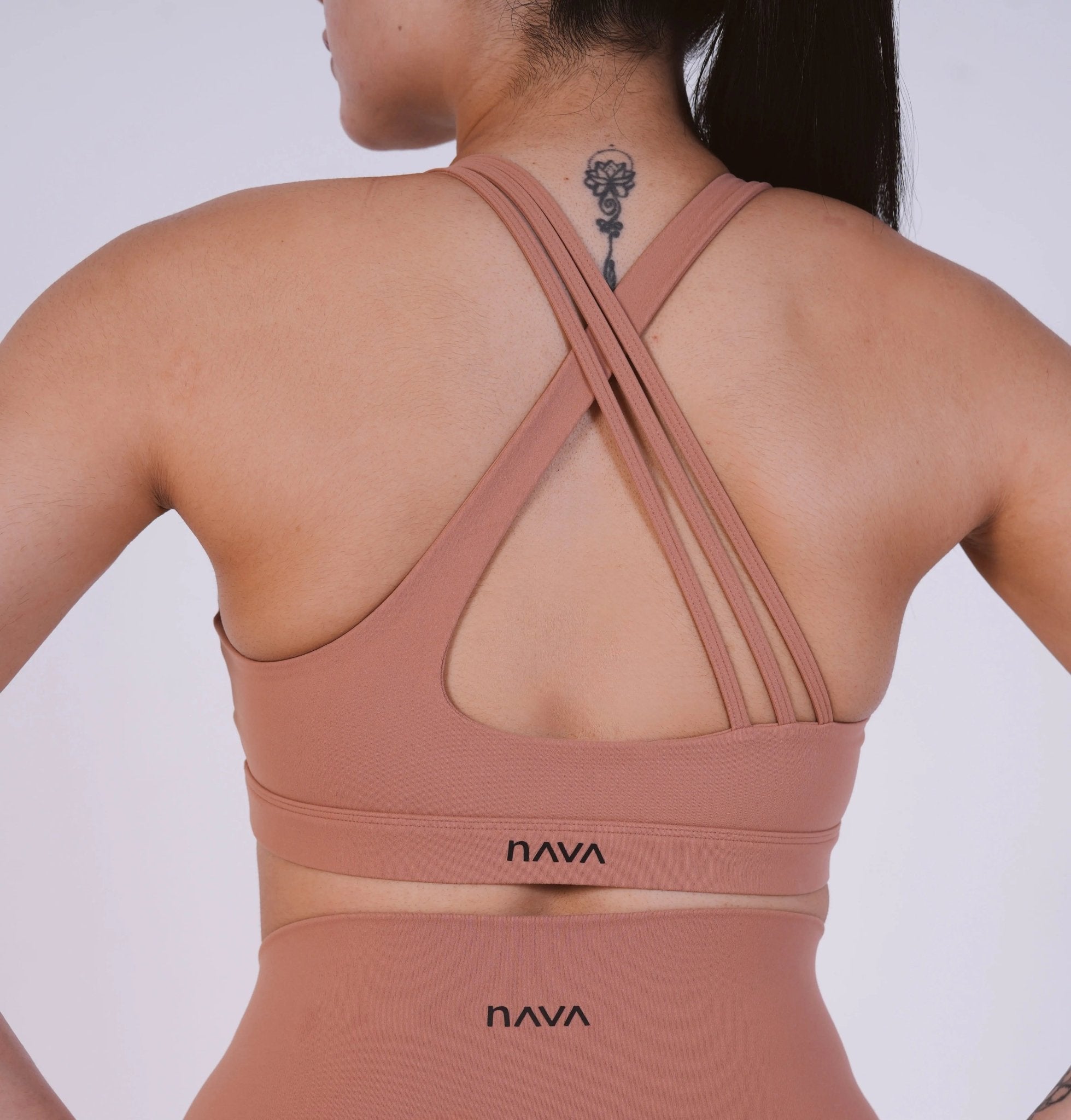 Streamline Bra – Peach Moonstone – women’s activewear by NAVA